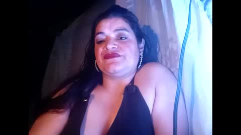 Snapshot of sexy_camy chatting on 03/07/25, 04:13 Camy Yamy online show from 03/07/25, 04:13