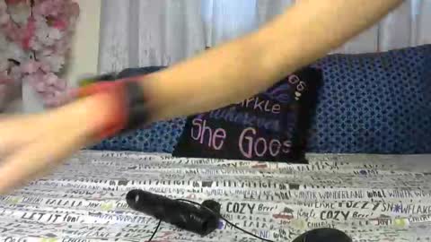 sexy_caramel8 online show from 11/05/25, 07:30