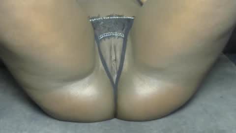 Snapshot of sexy_chocolate001 chatting on 10/23/25, 09:41 sexy_chocolate001 online show from 10/23/25, 09:41