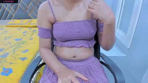 Snapshot of sexy_doll_1_ chatting on 01/27/25, 05:03 Sexydoll online show from 01/27/25, 05:03