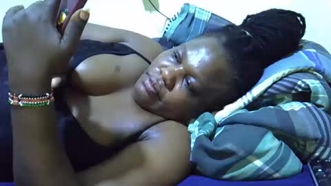 sexy_ebony254 online show from 10/11/25, 07:51