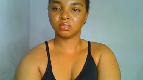 Snapshot of sexy_ebonygirl0 chatting on 10/19/25, 09:15 sexy ebonygirl0 online show from 10/19/25, 09:15