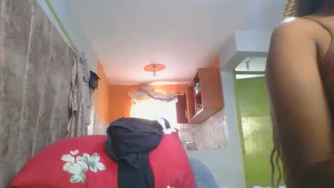 Snapshot of sexy_glo chatting on 11/04/25, 10:47 sexy_glo online show from 11/04/25, 10:47