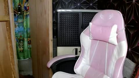 Snapshot of sexy_jeanxoxo chatting on 09/27/25, 02:27 sexy_jeanxoxo online show from 09/27/25, 02:27