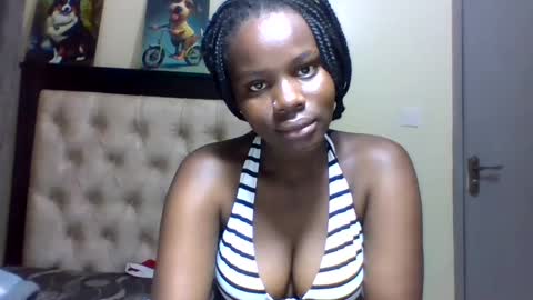 Snapshot of sexy_june chatting on 12/21/24, 03:47 sexy online show from 12/21/24, 03:47