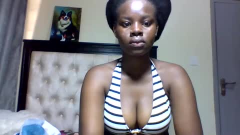 Snapshot of sexy_june chatting on 01/02/25, 04:20 sexy online show from 01/02/25, 04:20