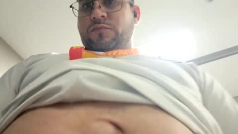 Snapshot of sexy_latino007 chatting on 01/04/25, 04:23 sexy_latino007 online show from 01/04/25, 04:23
