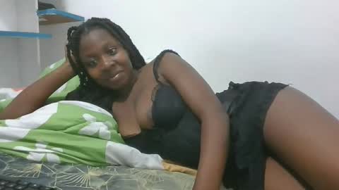 Snapshot of sexy_letisha chatting on 10/04/25, 07:56 sexy_letisha online show from 10/04/25, 07:56