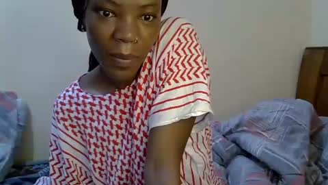 Snapshot of sexy_lina920312 chatting on 09/12/25, 11:21 sexy_lina920312 online show from 09/12/25, 11:21