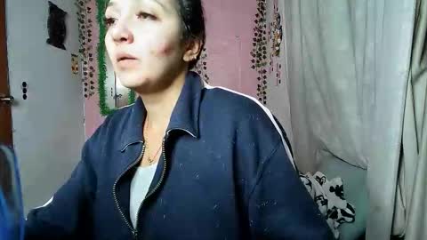 sexy lolas online show from 10/13/25, 01:05