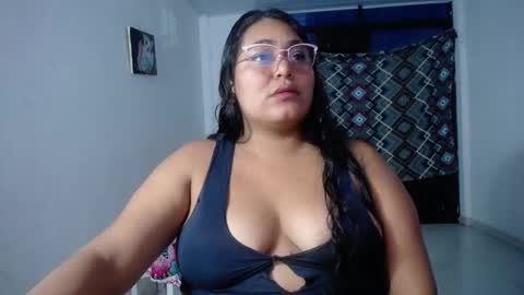 Snapshot of sexy_love_15 chatting on 09/27/25, 07:13 SIRENA LOVE online show from 09/27/25, 07:13