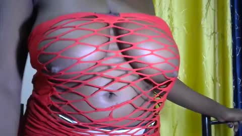 Luna online show from 09/25/25, 10:19