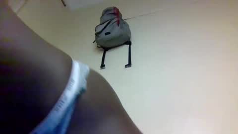 sexy_petittie online show from 10/09/25, 02:37