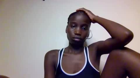 sexy_petittie online show from 10/13/25, 06:41