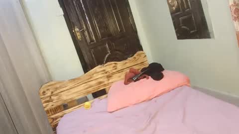 sexy_ros online show from 10/21/25, 04:19