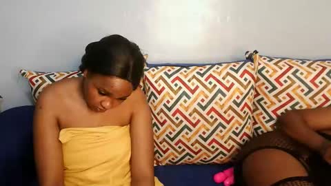 sexy_ros online show from 11/20/25, 07:13