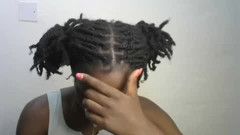 sexy_sea615394 online show from 10/15/25, 10:26