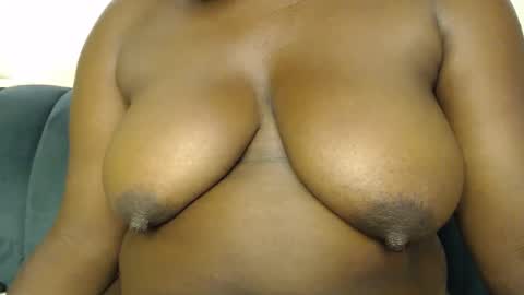 Snapshot of sexy_serena_ chatting on 01/03/25, 01:36 sexy_serena_ online show from 01/03/25, 01:36