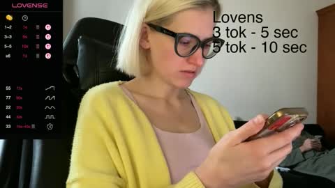 Sexy-Sweets online show from 10/25/25, 10:12