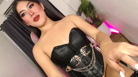 Lexie online show from 09/26/25, 01:48