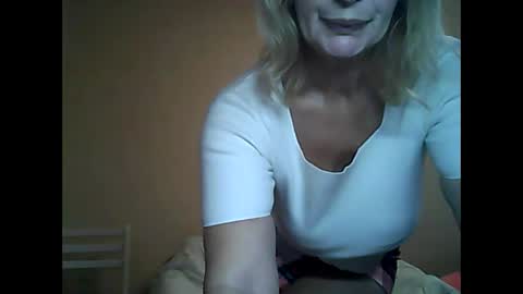 Snapshot of sexybabyforyou chatting on 12/03/24, 09:44 sexybabyforyou online show from 12/03/24, 09:44