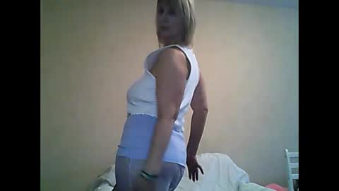 Snapshot of sexybabyforyou chatting on 01/13/25, 12:13 sexybabyforyou online show from 01/13/25, 12:13