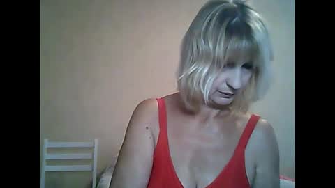 Snapshot of sexybabyforyou chatting on 10/02/25, 10:33 sexybabyforyou online show from 10/02/25, 10:33