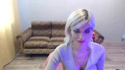 sexybeatriice online show from 10/09/25, 06:33