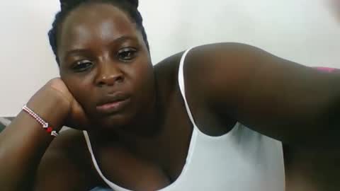 Snapshot of sexyblackgal10 chatting on 09/18/25, 02:57 sexyblackgal10 online show from 09/18/25, 02:57