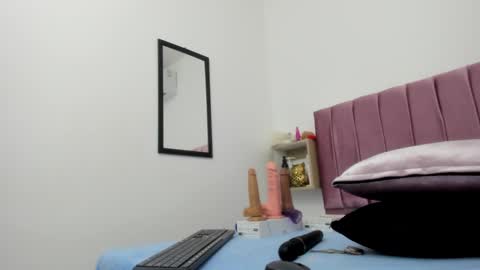 Snapshot of sexybrown_2005 chatting on 01/22/25, 08:29 sexybrown_2005 online show from 01/22/25, 08:29