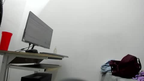 Snapshot of sexybrown_2005 chatting on 11/09/25, 12:31 sexybrown_2005 online show from 11/09/25, 12:31