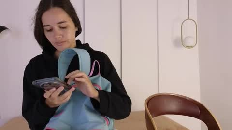 Snapshot of sexychanell_18 chatting on 11/18/25, 12:53 chanell and yina online show from 11/18/25, 12:53