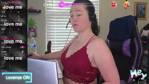  SexyDistraction  online show from 02/10/25, 04:36