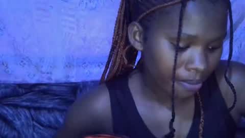 Snapshot of sexydoll002 chatting on 10/31/25, 04:30 sexydoll002 online show from 10/31/25, 04:30