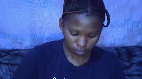 Snapshot of sexydoll002 chatting on 11/18/25, 05:23 sexydoll002 online show from 11/18/25, 05:23