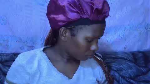 Snapshot of sexydoll002 chatting on 11/24/25, 08:58 sexydoll002 online show from 11/24/25, 08:58