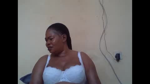 EMILY online show from 11/19/25, 07:19