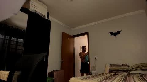 chris online show from 01/11/25, 06:33