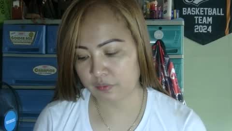 Snapshot of sexyhot_mama4you chatting on 03/10/25, 01:56 sexyhot_mama4you online show from 03/10/25, 01:56