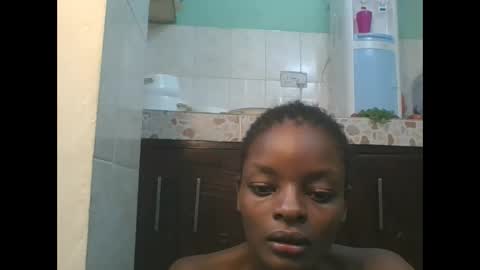 Snapshot of sexyhotgal23 chatting on 12/24/24, 09:33 REBECCAH online show from 12/24/24, 09:33