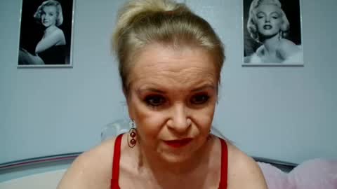 Jenny online show from 02/16/25, 08:11