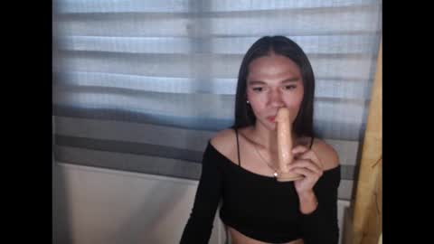 Kagura3 online show from 10/20/25, 02:45