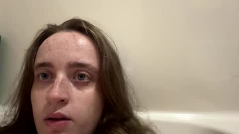 Snapshot of sexykitten2519535 chatting on 10/26/25, 07:09 sexykitten2519535 online show from 10/26/25, 07:09