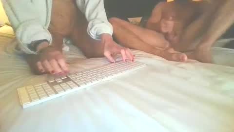 Snapshot of sexykoppel_876 chatting on 12/20/24, 05:04 sexykoppel_876 online show from 12/20/24, 05:04