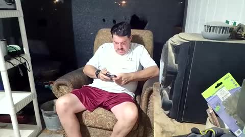 Snapshot of sexykudge chatting on 10/12/25, 06:56 sexykudge online show from 10/12/25, 06:56