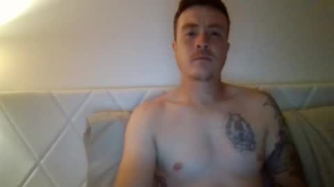 Snapshot of sexylatino4 chatting on 09/22/25, 01:51 sexylatino4 online show from 09/22/25, 01:51