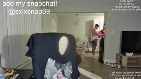 Snapshot of sexylax69 chatting on 10/15/25, 12:44 sexylax69 online show from 10/15/25, 12:44