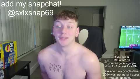 Snapshot of sexylax69 chatting on 10/19/25, 12:33 sexylax69 online show from 10/19/25, 12:33