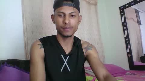 Snapshot of sexyleon69 chatting on 10/30/25, 03:08 Sexy leon online show from 10/30/25, 03:08