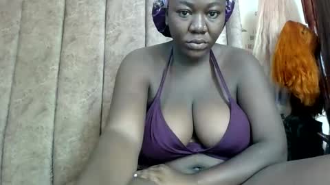 Snapshot of sexylicious_ chatting on 09/27/25, 06:07 sexylicious_ online show from 09/27/25, 06:07